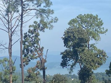 VENTA CASA AVANDARO VALLE DE BRAVO - BOSQUE ALTO