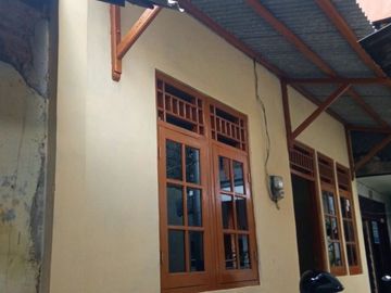 Rumah di jual 500juta di pisangan timur jakarta timur