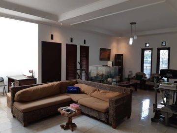 Rumah Kiara Sari, Kiara Condong dekat antapani, arcamanik, cicadas