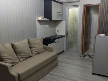 Apt. Gunawangsa Manyar Full furnish baru City view
