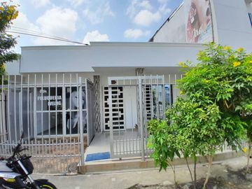 CASA EN VENTA BARRIO TACASUAN | 1053
