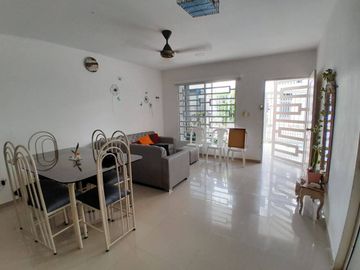CASA EN VENTA BARRIO TACASUAN | 1053