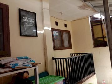 RUMAH SIAP HUNI DI KOMPLEK BUKTIT RAHMAH NGAMPRAH BANDUNG