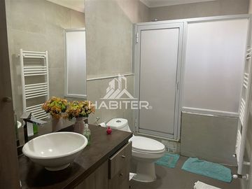 Gran Casa mediterránea 5D,4B, Zapallar Curicó (36676)