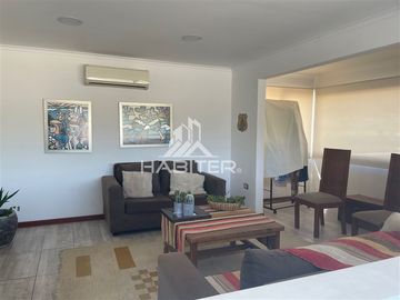 Gran Casa mediterránea 5D,4B, Zapallar Curicó (36676)
