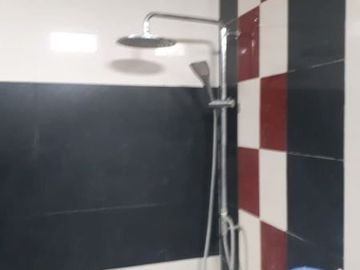 Dijual cepat rumah 2 lantai daerah Ciwastra Bandung ( BU )