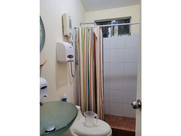 VENTA DE CASA DE 3 PISOS EN CONDOMINIO SOL DE PIMENTEL