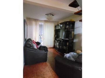 VENTA DE CASA DE 3 PISOS EN CONDOMINIO SOL DE PIMENTEL
