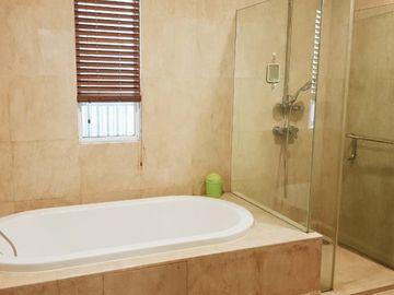 Dijual Apartemen Eksklusif Pakubuwono View Unit Bagus Tipe 2+1BR APT-A3107