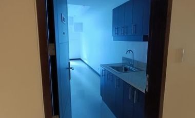 [190K SPOT DP to move in!] RFO condo close to MRT Boni Station - Axis Residences