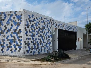 Venta casa 3 recamaras con piscina en Real Montejo