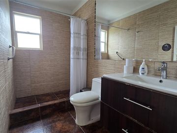 Casa en venta de 4 dorm. en Puerto Varas