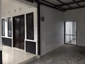 RUMAH MURAH 600 JUTAAN HANYA 400 METER KE STADION MAGUWOHARJO