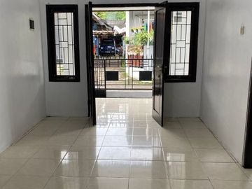 RUMAH MURAH 600 JUTAAN HANYA 400 METER KE STADION MAGUWOHARJO