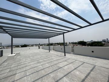 Depa entrega inmediata a 5 min de plaza del sol