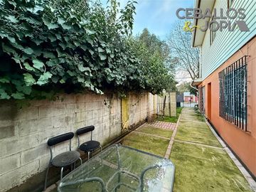 Casa en venta de 5 dorm. en Villa Alemana