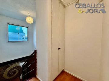 Casa en venta de 5 dorm. en Villa Alemana