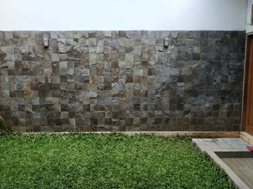 Rumah Strategis di Candi Penataran Manyaran Semarang Barat