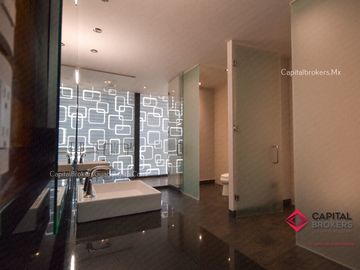 Casa de Lujo  en venta  con alberca Fracc Gran Jardín León