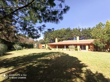 Preciosa casa y 2,300 M2 de Terreno, Ideal para la familia