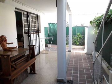 Casa PH en venta en Moron Centro