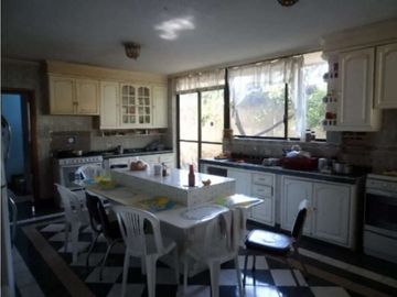 Casa en venta, sector Puente 9, Valle de los Chillos