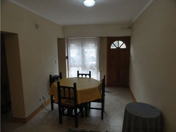 Depto.al frente en pleno Residencial !