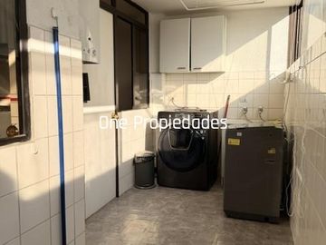Departamento en venta de 3D/2B. en Las Condes