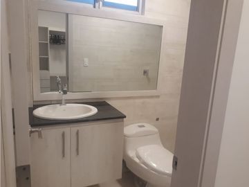 Venta de casa 4 habitaciones Urb. Costa vía a San Mateo sector sur.