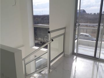 Venta de casa 4 habitaciones Urb. Costa vía a San Mateo sector sur.