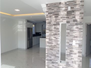 Venta de casa 4 habitaciones Urb. Costa vía a San Mateo sector sur.
