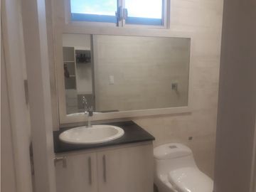 Venta de casa 4 habitaciones Urb. Costa vía a San Mateo sector sur.