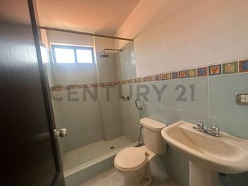 Amplia casa en venta en Isla Celeste, Samborondón