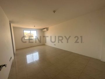 Amplia casa en venta en Isla Celeste, Samborondón