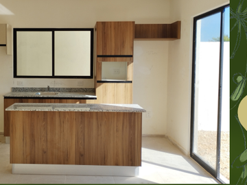 CASA EN TIXCACAL AL PONIENTE DE MÉRIDA, YUCATÁN