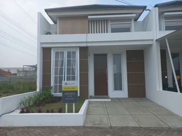 Ready stock 1 unit rumah dijual murah mewah konsep modern minimalis di buahbatu ciganitri