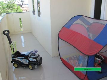 Dijual Cepat Rumah Siap Huni, Pinggir jalan Utama Perumahan Graha Mustika Media Setu