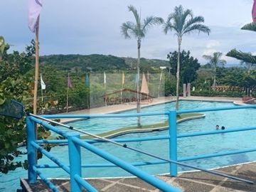 HOUSE & LOT FOR SALE IN BINANGONAN For more Inquiries, please contact; Donald Portuguez SUN# 0933825---- TM# 0955561----