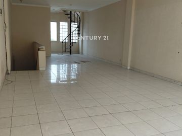 Ruko 3 Setengah Lantai Lokasi Strategis Di Rajawali Timur Bandung