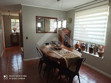 Casa en Venta en Av El Valle con Av. Consistorial