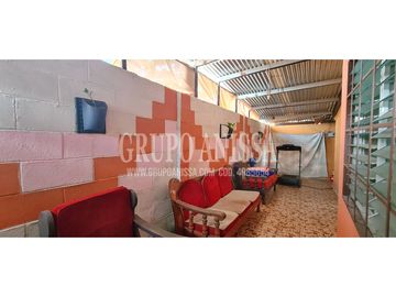 Oportunidad! Se Vende Amplia Casa en La Chorrera