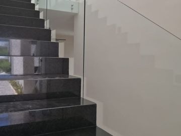 VENTA CASA RESIDENCIAL EQUIPADA EN ESQUINA EN DZITYA AL NORTE DE MERIDA, YUCATAN