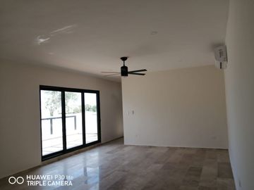VENTA CASA RESIDENCIAL EQUIPADA EN ESQUINA EN DZITYA AL NORTE DE MERIDA, YUCATAN