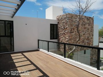 VENTA CASA RESIDENCIAL EQUIPADA EN ESQUINA EN DZITYA AL NORTE DE MERIDA, YUCATAN