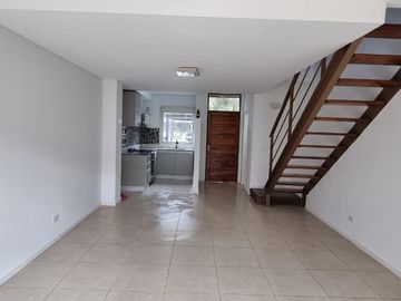 Duplex en venta en Fincas de Iraola Ii