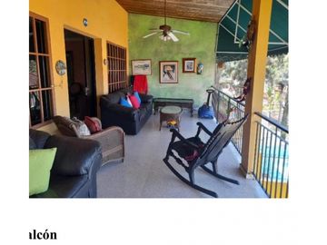 Venta de duplex en La Alameda GTA