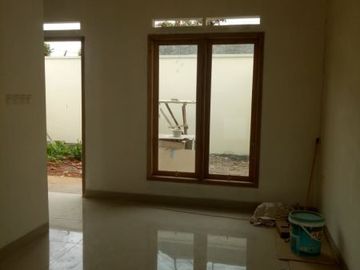 Rumah Baru Siap Huni dekat Sta Jurang Mangu dan Sta Pd Ranji, Bintaro - 0556