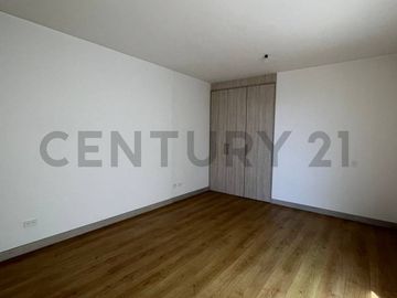 De venta moderna suite con vista