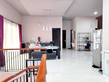 Rumah Mewah Full Furnished di Lembah Dieng kota Malang