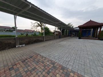 Kost Eksklusif di Ngawen Jl. kabupaten Barat UTY Jombor